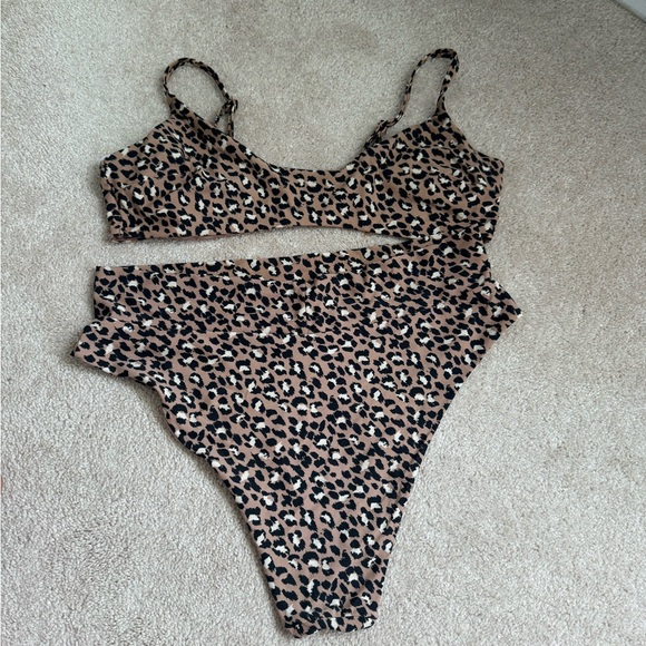 Aerie leopard bikini XXL - Picture 2 of 8